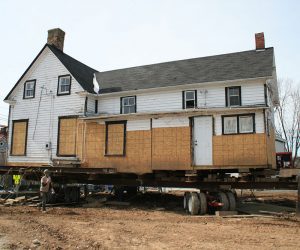 Encore-Architects-Horace-Willson-House-Move