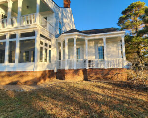 Encore-Sustainable-Architects-Sparrer-Mansion-right-side-porch