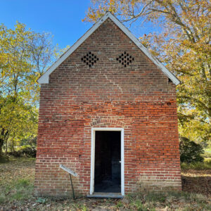 Encore-Sustainable-Architects-Poplar-Hill-Mansion-Smokehouse