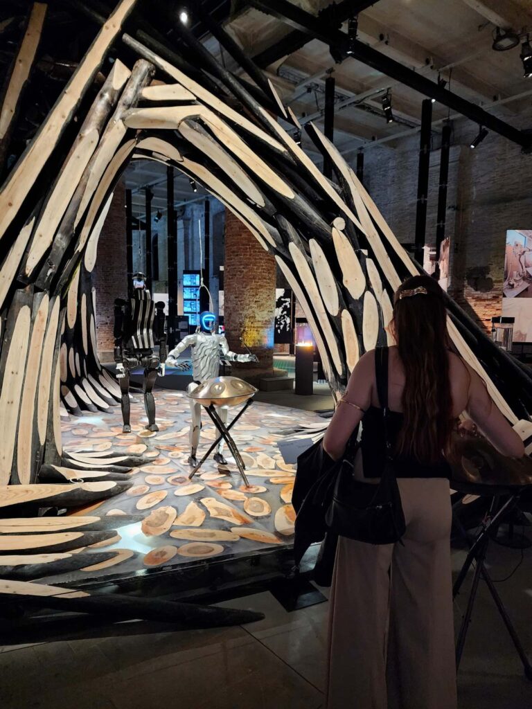 Encore-Sustainable-Architects-Venice-Ward-Bucher-6-BA exhibit